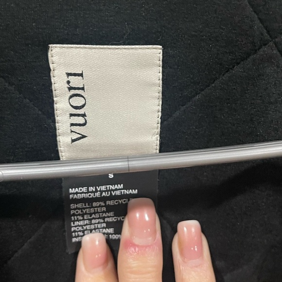 Lots f great items🌺🌺🌺🌺jewelry is nice - Picture 2 of 12